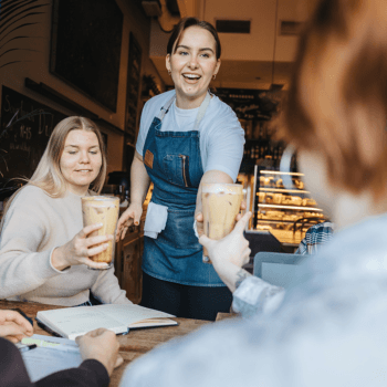 Free Summer Job Helpline (Kesäduunari) offers advice to summer employees